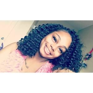 Meet your Posher, Annie